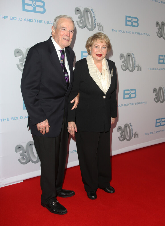 Lee Phillip Bell et son mari William Joseph Bell lors du 30ème anniversaire de la série 'The Bold and The beautiful' (Amour,Gloire et Beauté) au 'Ciffton's' à Los Angeles le 18 mars 2017. © Denis Guignebourg/Bestimage