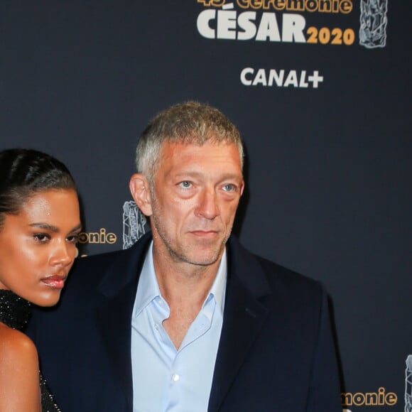 Vincent Cassel et sa femme Tina Kunakey lors du photocall lors de la 45e cérémonie des César à la salle Pleyel à Paris le 28 février 2020 © Dominique Jacovides / Olivier Borde / Bestimage