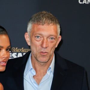 Vincent Cassel et sa femme Tina Kunakey lors du photocall lors de la 45e cérémonie des César à la salle Pleyel à Paris le 28 février 2020 © Dominique Jacovides / Olivier Borde / Bestimage