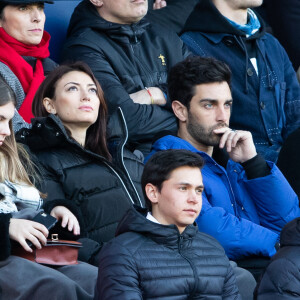 Rachel Legrain-Trapani, enceinte, (Miss France 2007) et son compagnon Valentin Leonard dans les tribunes lors du match de Ligue 1 "PSG - Dijon (4-0)" au Parc des Princes, le 29 février 2020. © Cyril Moreau/Bestimage