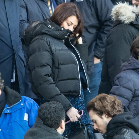 Rachel Legrain-Trapani, enceinte, (Miss France 2007) et son compagnon Valentin Leonard dans les tribunes lors du match de Ligue 1 "PSG - Dijon (4-0)" au Parc des Princes, le 29 février 2020. © Cyril Moreau/Bestimage