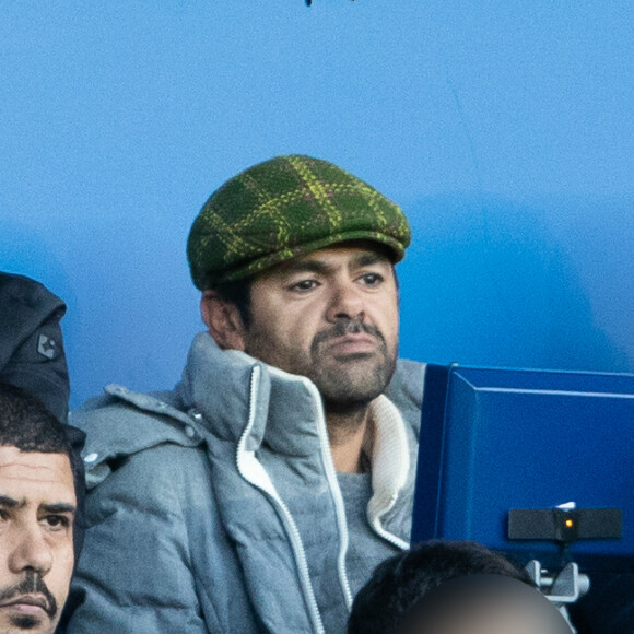 Jamel Debbouze dans les tribunes lors du match de Ligue 1 "PSG - Dijon (4-0)" au Parc des Princes, le 29 février 2020. © Cyril Moreau/Bestimage