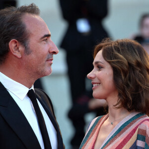 Jean Dujardin et sa femme Nathalie Péchalat - Red carpet pour le film "J'accuse!" lors du 76e festival du film de venise, la Mostra. Le 30 Août 2019. @Aurore Marechal/ABACAPRESS.COM