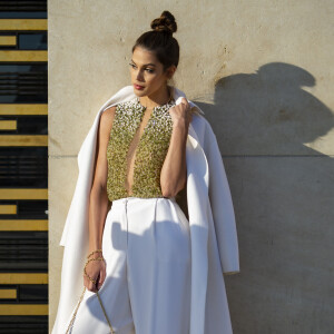 Iris Mittenaere (Miss France 2016 et Miss Univers 2016) au défilé de mode Haute-Couture printemps-été 2020 "Stephane Rolland " à Paris, France, le 22 janvier 2020.