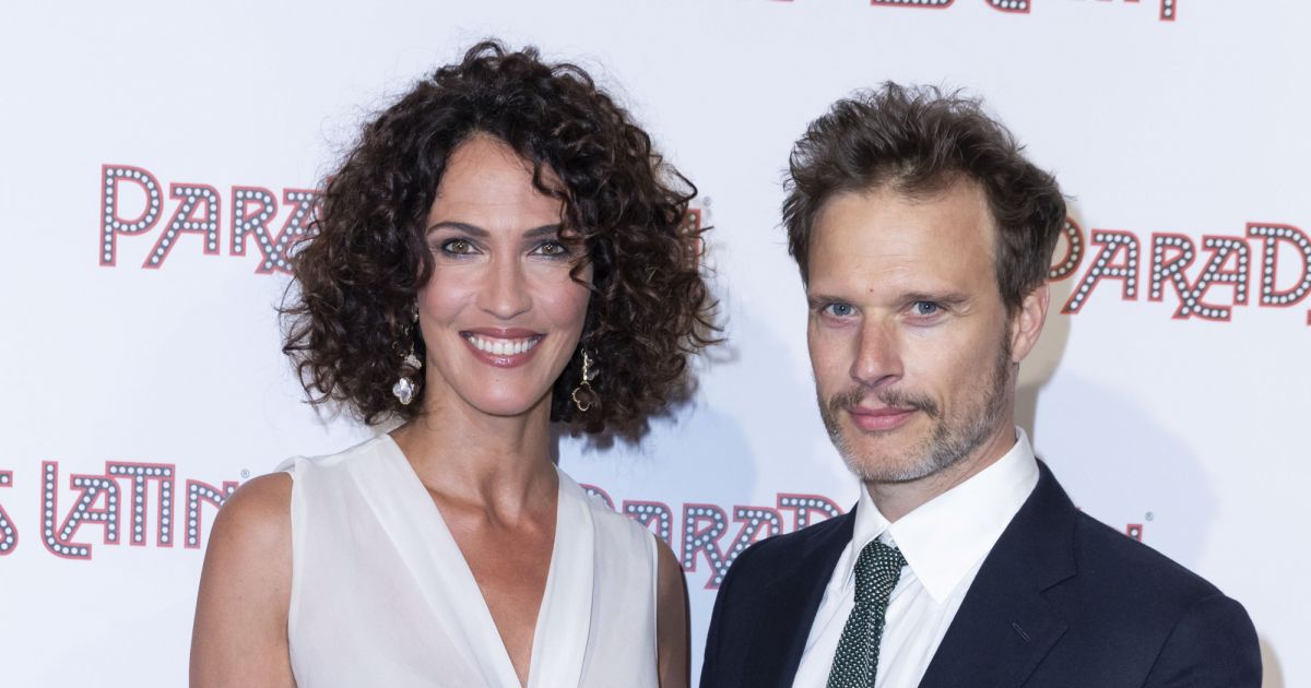 Linda Hardy et Axel Kiener Photocall de la générale L'Oiseau Paradis