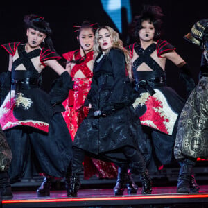 Madonna en concert à l'AccorHotels Arena à Paris, le 9 décembre 2015.