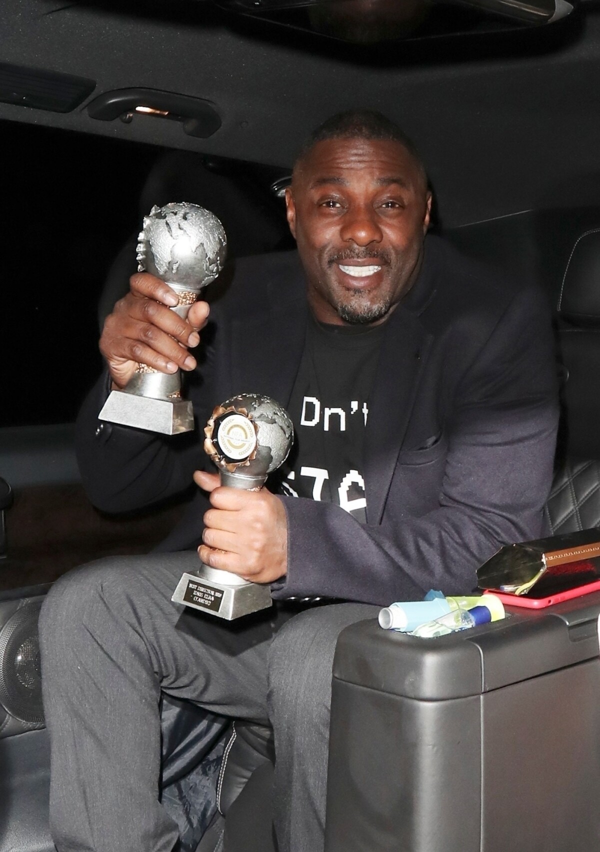 Photo Idris Elba Et Sa Compagne Sabrina Dhowre à La Sortie De La Soirée Des National Film 6676