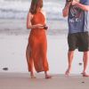 Exclusif -Ben Affleck et sa nouvelle compagne Ana De Armas s'embrassent lors d'une balade en amoureux sur la plage du Costa Rica, le 10 mars 2020.