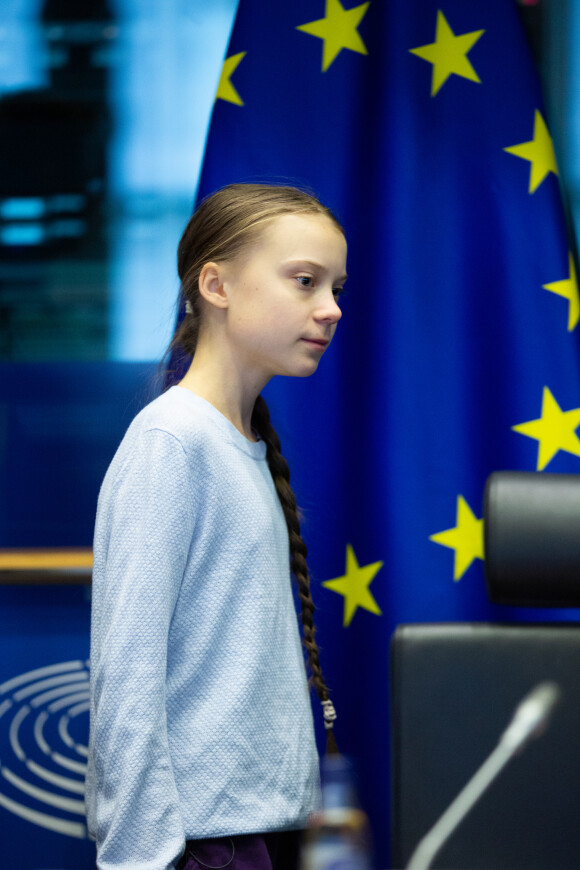 La militante écologiste suédoise Greta Thunberg en visite au Parlement européen à Bruxelles, dans le cadre du projet de "loi climat" pour l'UE, à Bruxelles, Belgique, le 4 mars 2020. © Alain Rolland/ImageBuzz/Bestimage