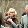 Le prince Charles et son épouse Camilla en visite dans la réserve naturelle nationale d'Ecosse, près de leur demeure de Birkhall, à Balmoral, en 2006.