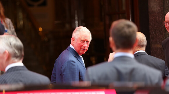 Le prince Charles contaminé par le coronavirus : où est-il confiné ?