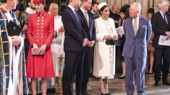 Prince Charles contaminé : Meghan empêche-t-elle Harry de rentrer chez lui ?