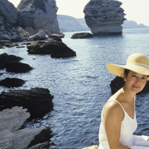 En France, en Corse, en vacances à Bonifacio, portrait de Marie-Jose NAT. Juillet 1987 © Alain Canu via Bestimage1987 -