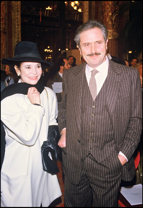 Victor Lanoux et Marie José Nat à Paris en 1986.