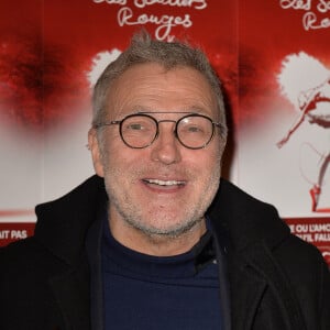 Laurent Ruquier au photocall de la générale de presse du spectacle musicale "Les Souliers Rouges" aux Folies Bergères à Paris, France, le 4 février 2020. © Veeren/Bestimage