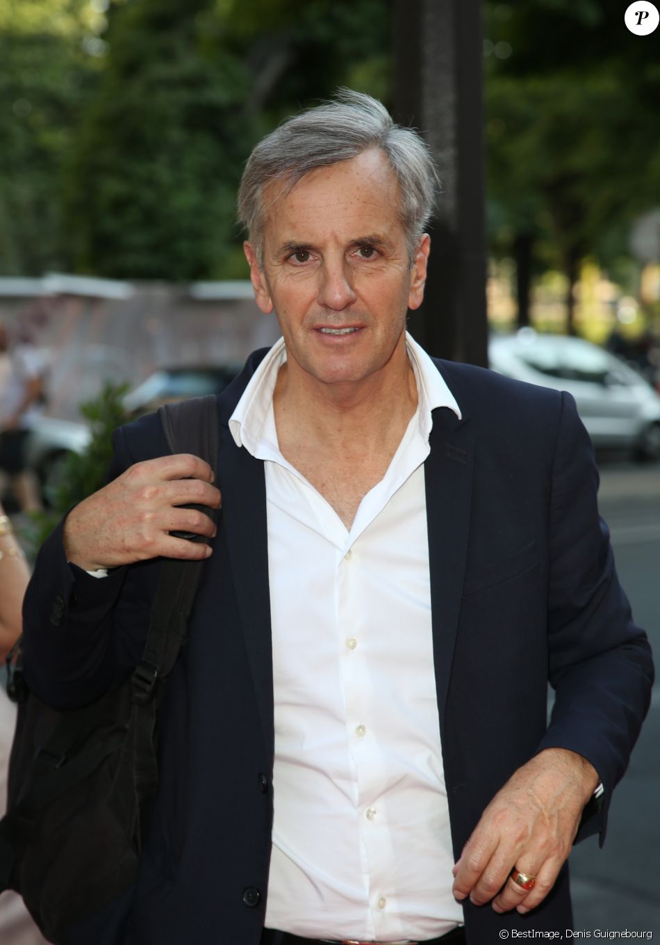 Bernard de la Villardière lors du 23e Gala Musique contre l'oubli au profit d'Amesty Bernard de la Villardière lors du 23e Gala Musique contre l'oubli au profit d'Amesty