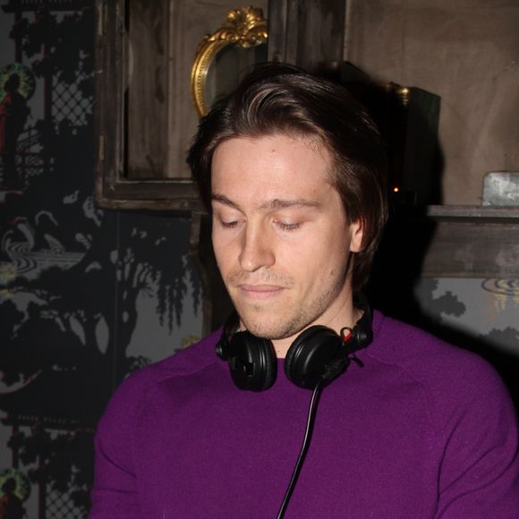 Exclusif - Mickaël Vendetta (alias DJ Santa Maria) mixe lors d'une soirée au restaurant "Little Italy" à Paris, le 25 Janvier 2017. © Philippe Baldini/Bestimage