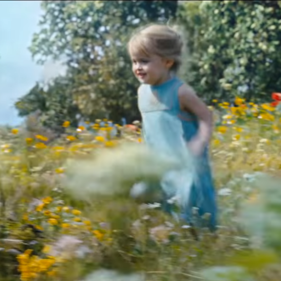 Vivienne Jolie-Pitt, la fille d'Angelina Jolie et Brad Pitt, dans le film "Maléfique" en 2014.