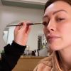 Hilary Duff a laissé son fils lui faire son maquillage et a montré le résultat sur Instagram, le 8 avril 2020