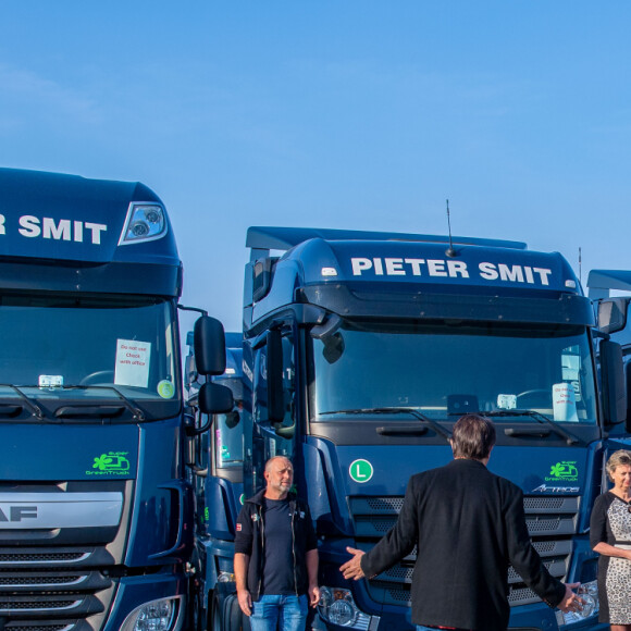 La reine Maxima des Pays-Bas, en plein confinement, visitait le 8 avril une société de transport et logistique à Amsterdam le 8 avril 2020. © Royalportraits Europe / Bernard Rubsamen / Bestimage