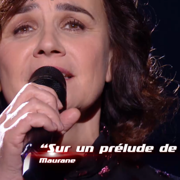 Nataly lors de l'épreuve des K.O dans "The Voice" - Talent de Lara Fabian. Émission du samedi 18 avril 2020, TF1