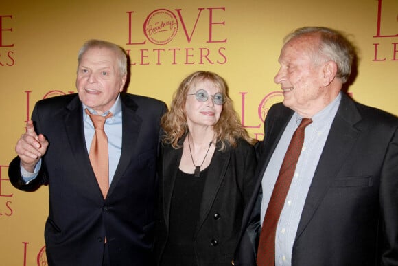 Brian Dennehy, Mia Farrow, A.R. Gurney à New York en 2014. 