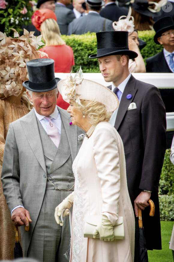 Le prince Charles, prince de Galles, le prince William, duc de Cambridge et Camilla Parker Bowles, duchesse de Cornouailles - La famille royale britannique et les souverains néerlandais lors de la première journée des courses d'Ascot 2019, à Ascot, Royaume Uni, le 18 juin 2019.