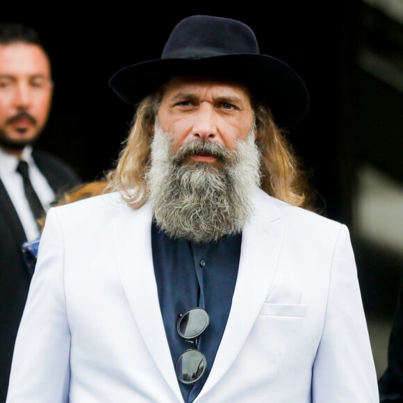 Sébastien Tellier - Sorties du défilé de mode "Chanel", collection PAP printemps-été 2020 au Grand Palais à Paris. Le 1er octobre 2019 © Veeren Ramsamy - Christophe Clovis / Bestimage