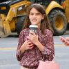 Suri Cruise avec une amie dans les rues de Manhattan. Le 31 août 2019.