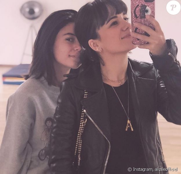 Alizée et sa fille Annily (13 ans), le 31 octobre 2018.