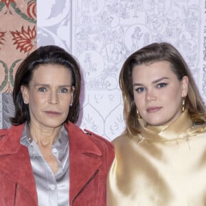 La princesse Stéphanie de Monaco et sa fille Camille Gottlieb lors du défilé de mode prêt-à-porter "Alter" automne-hiver 2020/2021 lors de la semaine de la mode à Paris, France, le 25 février 2020. © Olivier Borde/Bestimage