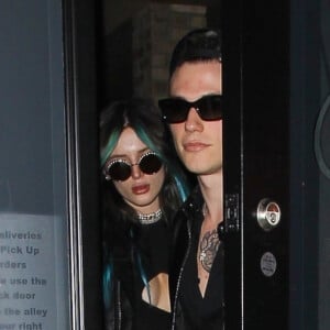 Bella Thorne et son compagnon Benjamin Mascolo sont allés dîner en amoureux au restaurant Craig's le jour de la Saint-Valentin à West Hollywood, Los Angeles, le 14 février 2020.