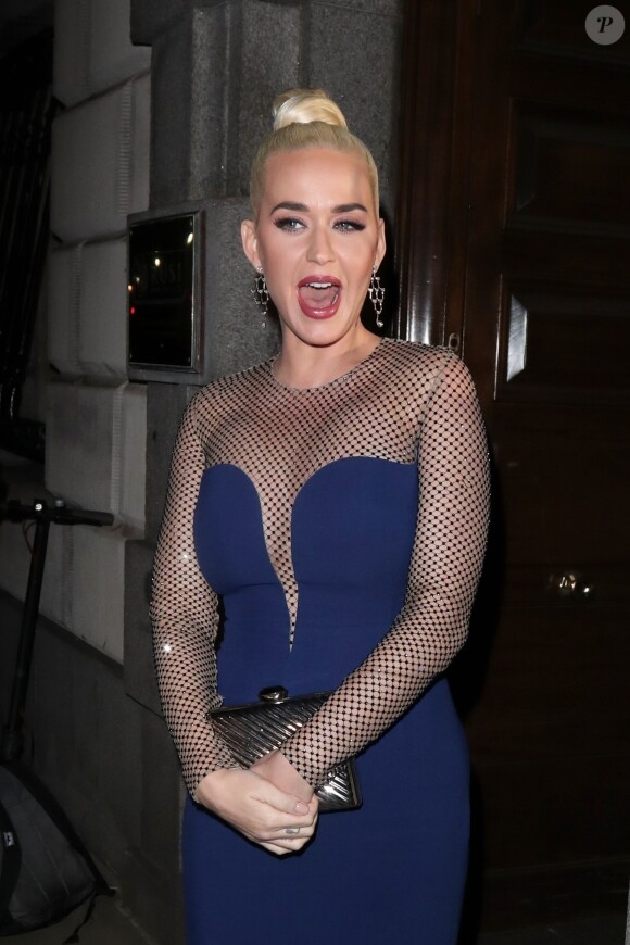 Katy Perry à la sortie du dîner de gala "British Asian Trust" à la maison des banquets à Londres, Royaume Uni, le 4 février 2020.