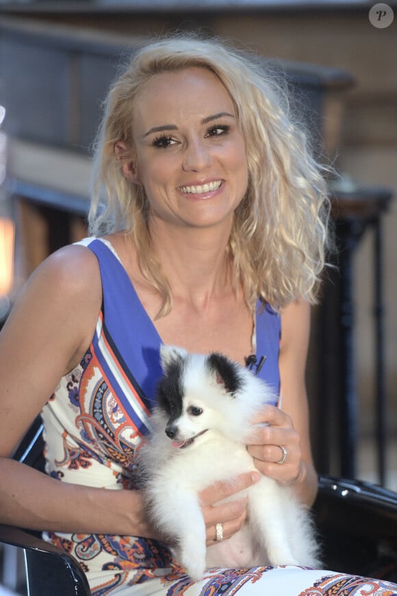 Elodie Gossuin - Enregistrement de l'émission "Animaux Stars ", qui sera diffusée le 7 septembre sur la chaine Animaux. Le 26 juin 2019 © Giancarlo Gorassini / Bestimage