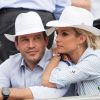 Richard Berry avec Elodie Gossuin et son mari Bertrand Lacherie dans les tribunes lors des internationaux de tennis de Roland Garros à Paris, France, le 4 juin 2019. © Jacovides-Moreau/Bestimage