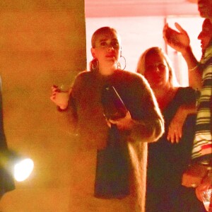 Exclusif - Adele est allée faire la fête avec des amies au restaurant Nobu dans le quartier de Malibu à Los Angeles, le 26 octobre 2019