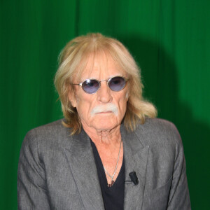 Exclusif - Le chanteur Christophe (Daniel Bevilacqua) pendant l'enregistrement de l'émission télévisée "L'instant de luxe" à Paris, France, le 13 janvier 2020. © Philippe Baldini/Bestimage