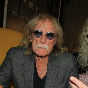 Exclusif - Christophe (Daniel Bevilacqua) et Pierre-Jean Chalençon pendant l'enregistrement de l'émission télévisée "L'instant de luxe" à Paris, France, le 13 janvier 2020. © Philippe Baldini/Bestimage