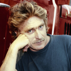 Portrait de Christophe (Daniel Bevilacqua) à Paris, le 24 avril 1990. Le chanteur, décédé le 16 avril 2020, a été inhumé le 7 mai 2020 au cimetière Montparnasse. © Cedric Perrin/Bestimage