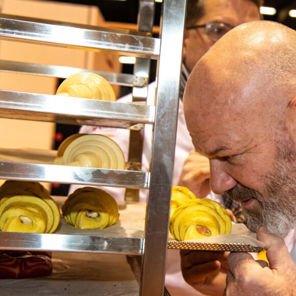 Exclusif - Philippe Etchebest préside le salon français de la restauration "Expotel" à Bordeaux. Il dirige aussi la journée des chefs et sa compétion regroupant 22 Etoiles sur l'évènement, le 25 Novembre 2019. © Patrick Bernard/ Bestimage
