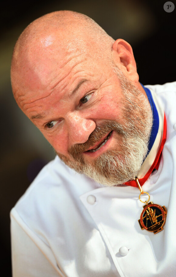 Exclusif - Philippe Etchebest préside le salon français de la restauration "Expotel" à Bordeaux. Il dirige aussi la journée des chefs et sa compétion regroupant 22 Etoiles sur l'évènement, le 25 Novembre 2019. © Patrick Bernard/ Bestimage