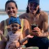 Edinson Cavani (PSG) est retourné dans son pays natal, l'Uruguay, pour ne pas être confiné à Paris. Avec avec sa compagne Jocelyn Burgardt et leur fille India le 20 avril 2020.