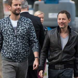 Exclusif - Marc-Olivier Fogiel et son mari François Roelants - Arrivée des people au concert de Mika à l'AccorHotels Arena à Paris, le 27 mai 2016.