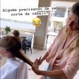 Gisele Bündchen coupe les cheveux de sa fille, Vivian Lake. Mai 2020.