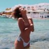 Léna Situations prend la pose sur Instagram.
