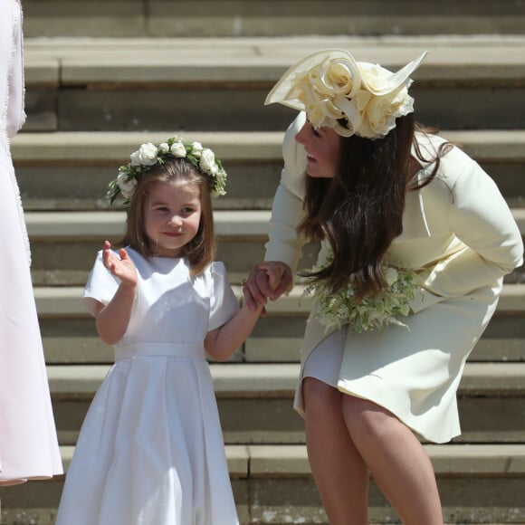 Catherine (Kate) Middleton, duchesse de Cambridge et La princesse Charlotte de Cambridge - Les invités à la sortie de la chapelle St. George au château de Windsor, Royaume Uni, le 19 mai 2018.