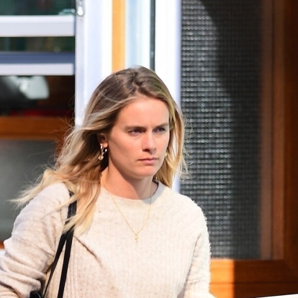 Exclusif - Cressida Bonas se promène dans les rues de Londres, le 20 septembre 2019.