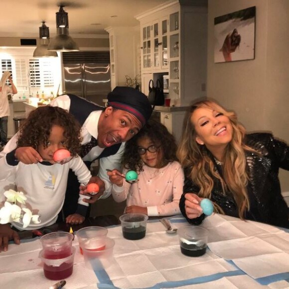 Mariah Carey fête Pâques avec ses enfants et son ex Nick Cannon. Instagram, le 16 avril 2017
