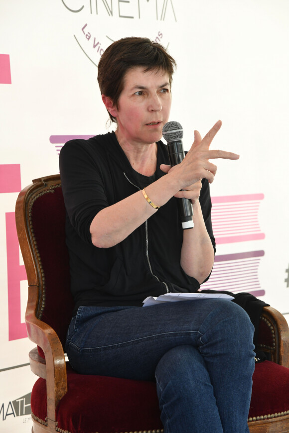 Christine Angot durant la première journée du 24e festival du livre de Nice le 31 mai 2019. © Bruno Bebert/Bestimage