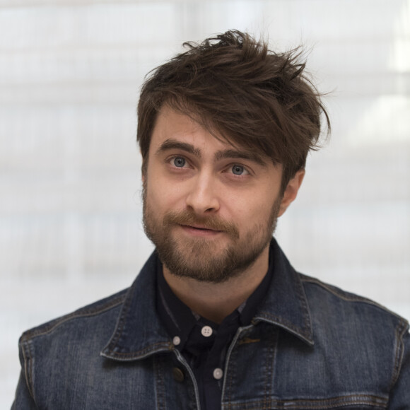 Daniel Radcliffe lors de la conférence de presse pour la série télévisée "Miracle Workers" à New York le 20 mars 2018.